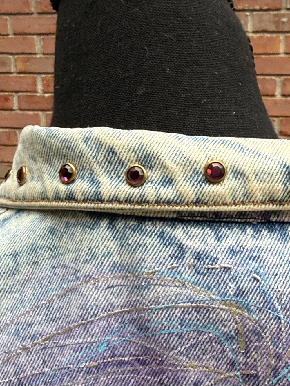 Rare vintage 1987 Tony Alamo embellished Chicago Purple Ombre Jean Jacket - Picture 10 of 10